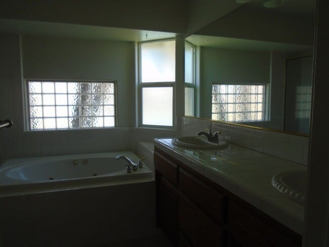 Building Photo - NW-COOL POOL & CUSTOM UPGRADES GALORE !!!