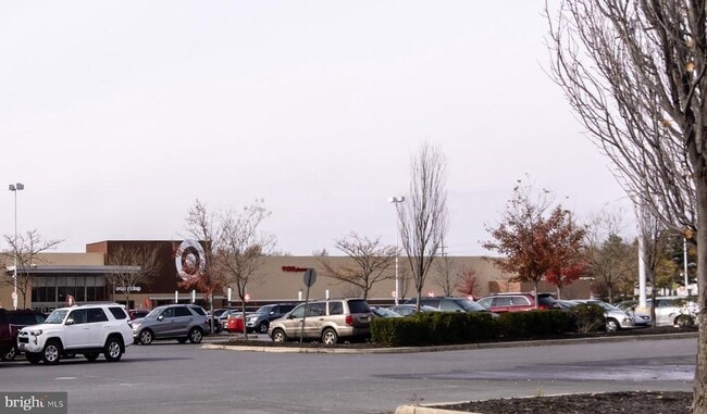 Building Photo - 7147 Donnell Pl