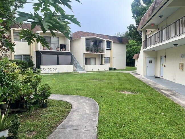 Building Photo - 7825 Miller Dr