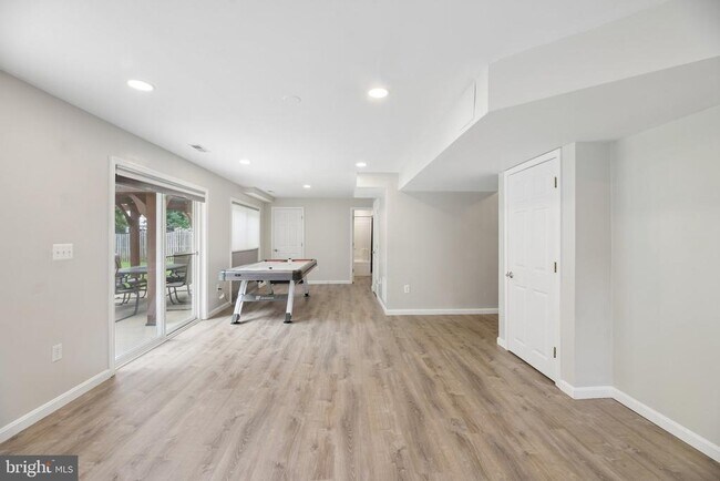 Building Photo - 713 Mimosa Cove Rd