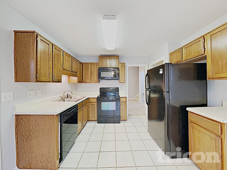 Building Photo - 5394 Telford Ct