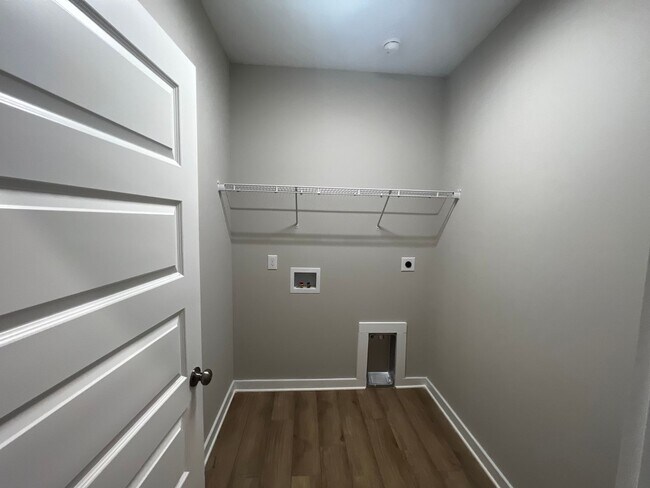 Building Photo - Home for Rent in Bay Minette, AL!! Availab...