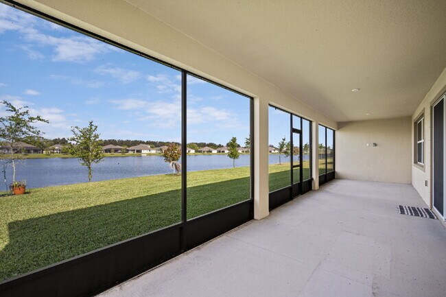 Building Photo - Gorgeous 4BR/3BA home in Island Forest Preserve