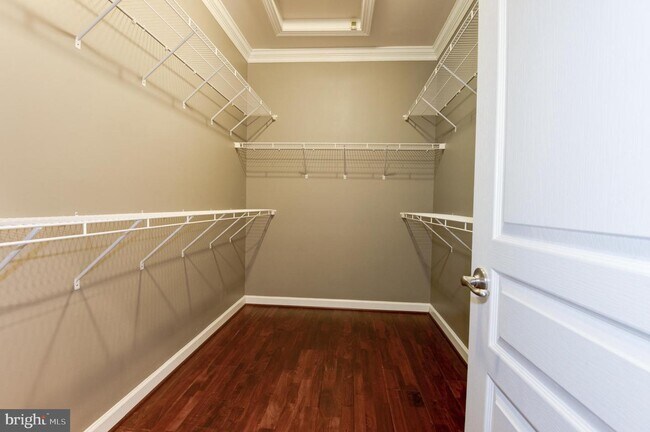 Building Photo - 24951 Avonlea Dr