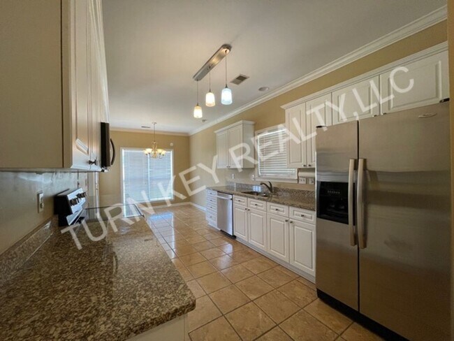 Building Photo - Home for rent in Fultondale