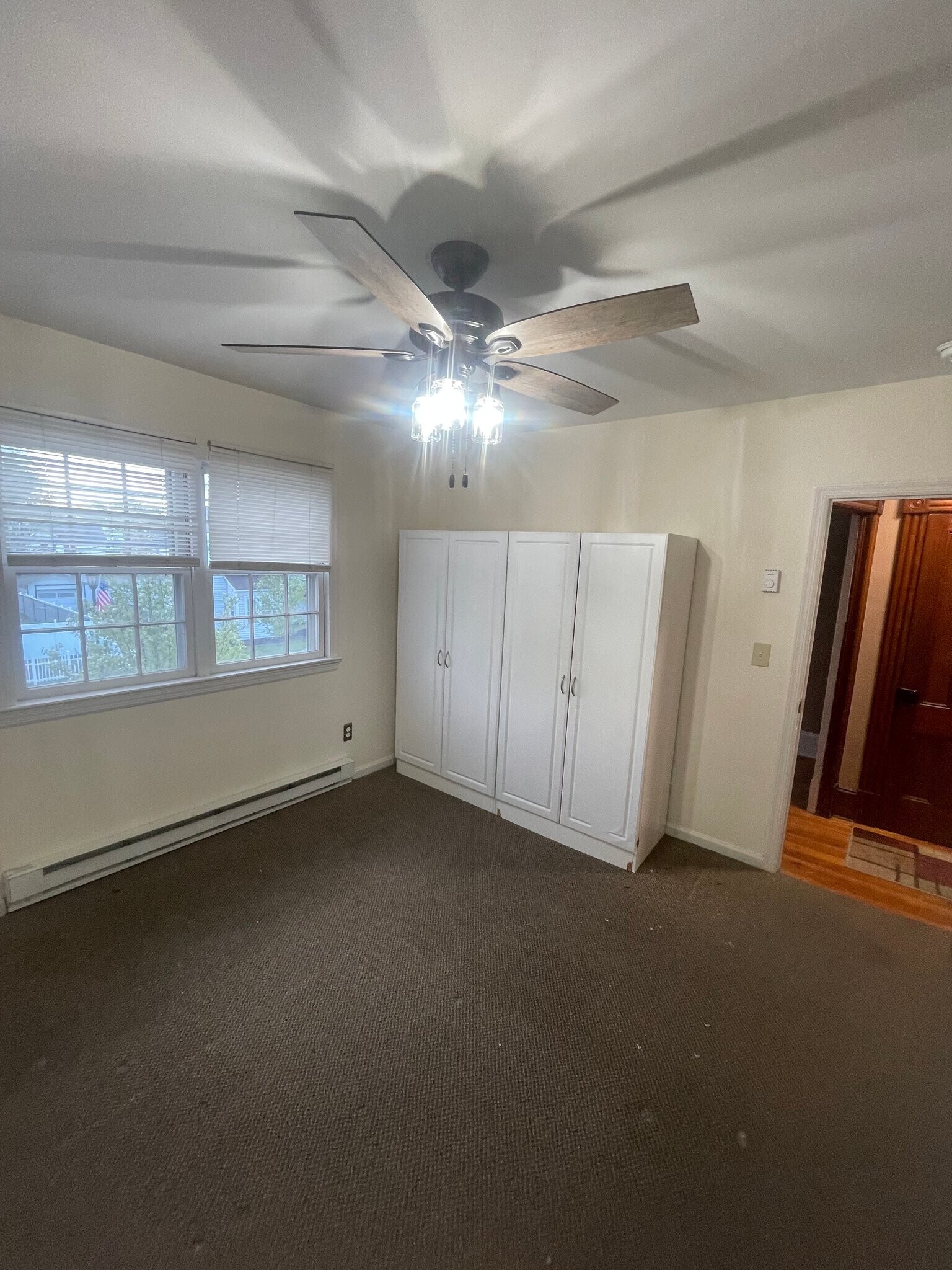 Building Photo - 406 Pennsylvania Ave