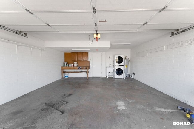 Building Photo - 2 Spacious Primary suites Townhome in Tempe