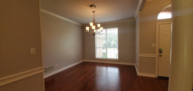 Building Photo - 18257 Springmill Ct