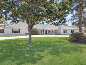 Building Photo - 23 Shadowmoss Pkwy