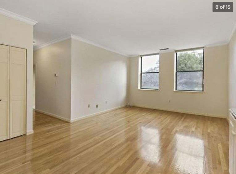 Building Photo - 314 Bedford St