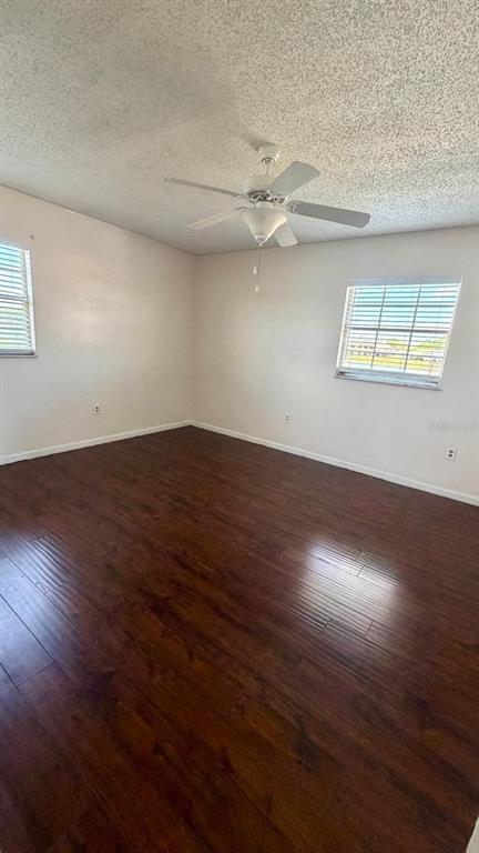 Building Photo - 1920 E Edgewood Dr