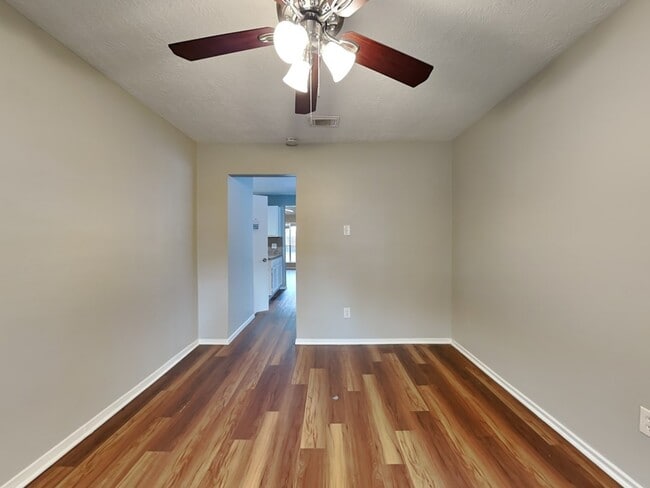 Building Photo - 19803 Edensborough Dr