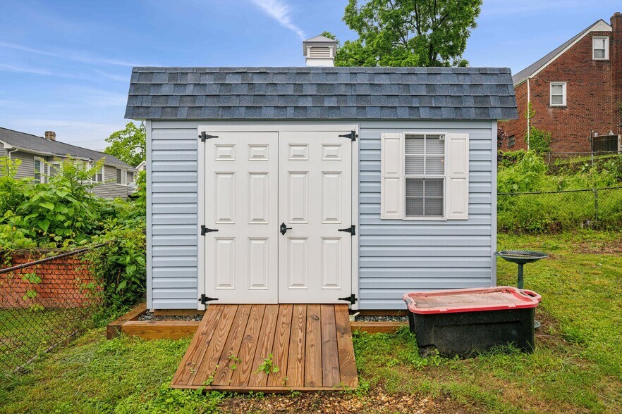 Building Photo - 4311 Quinn St