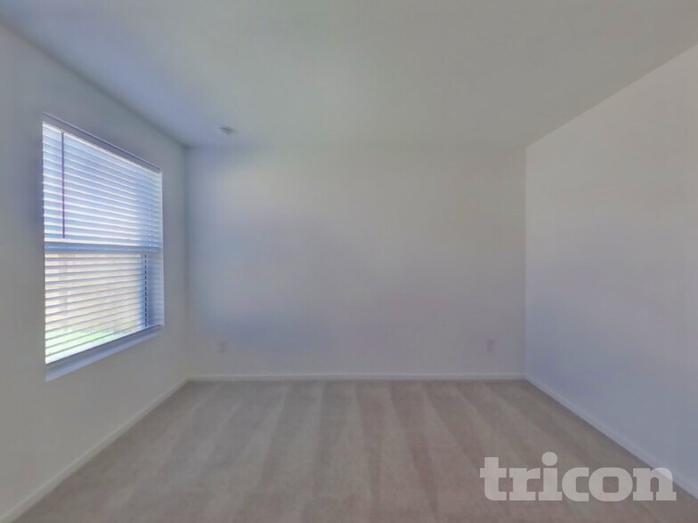 Building Photo - 3009 fantasy Terrace Dr