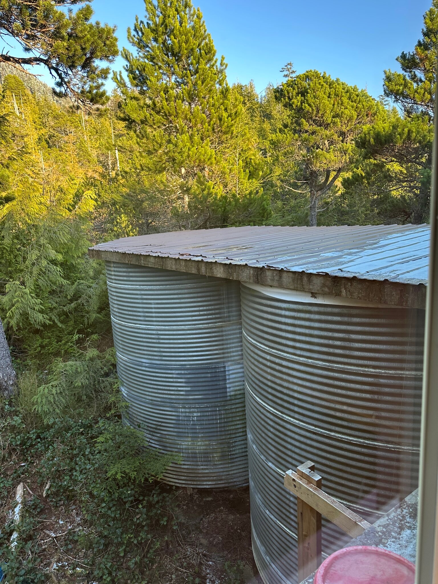 Building Photo - 63 Willow Cir