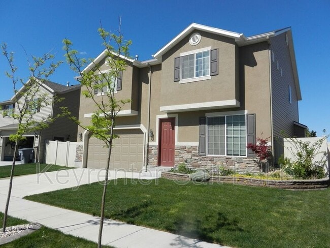 Building Photo - 1057 Cambria Drive