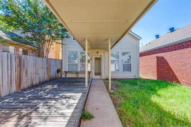Building Photo - 6023 Lloyd Ct
