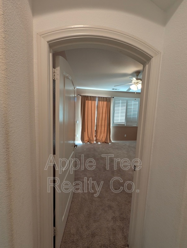 Building Photo - 1560 Gazebo Ln