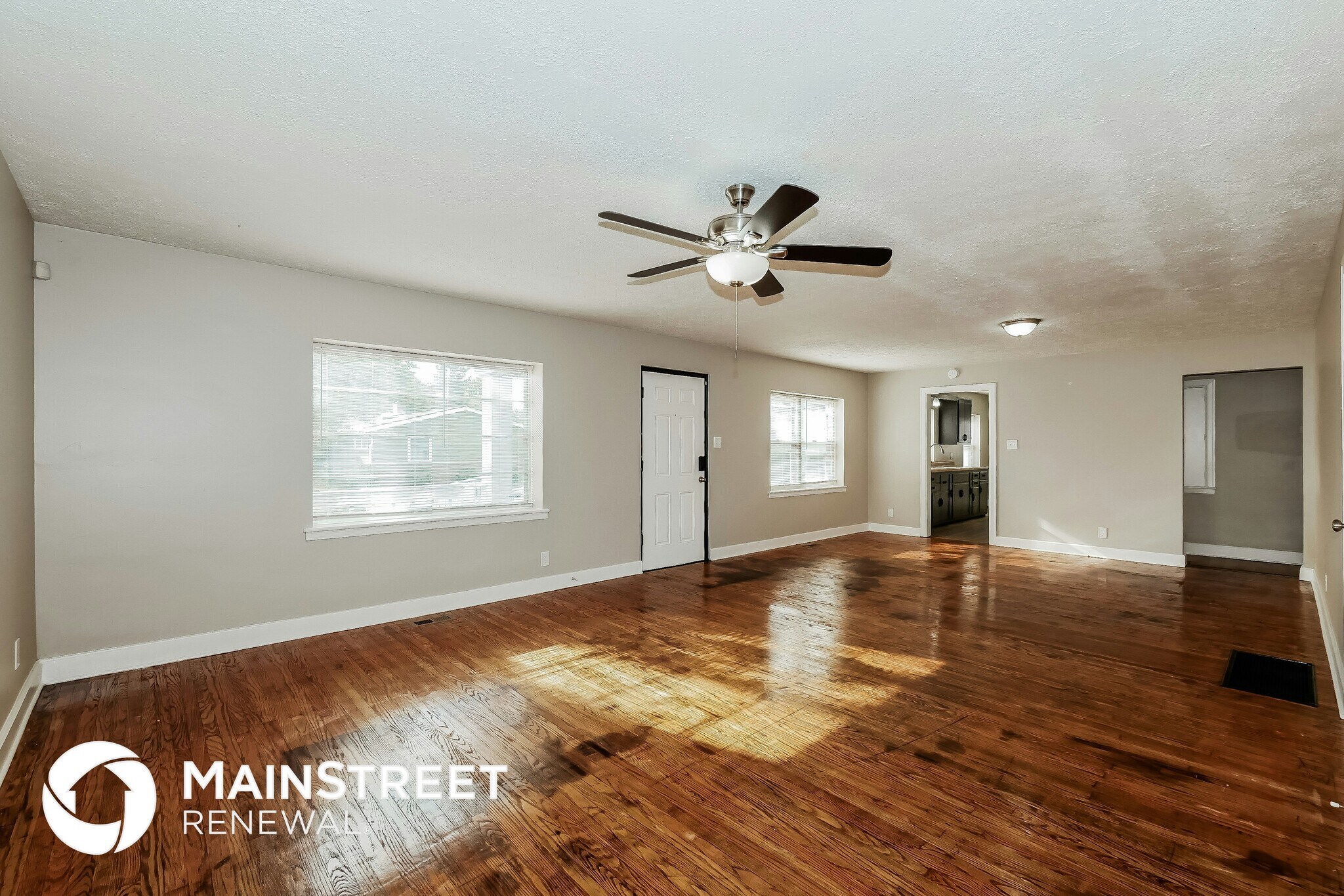 Building Photo - 7 N Irwin St