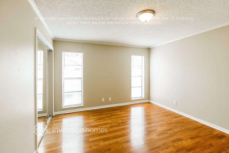 Building Photo - 9070 NW 13th St