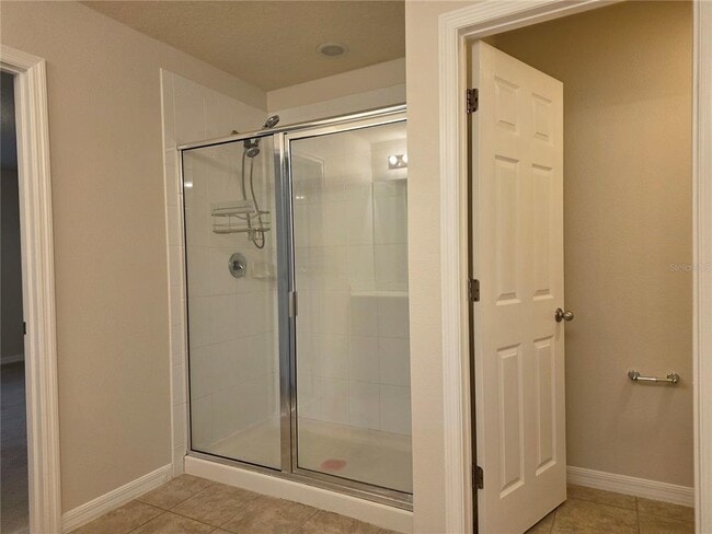 Building Photo - 10710 Reams Rd