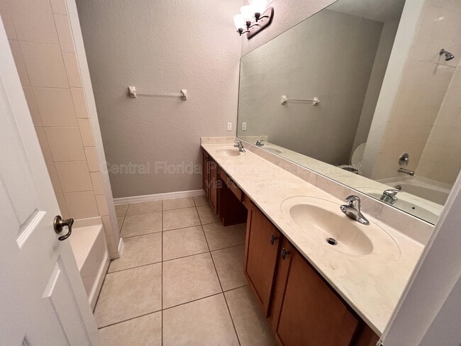 Building Photo - 2342 Aloha Bay Ct