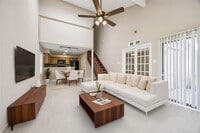 Building Photo - 11957 Bob White Dr