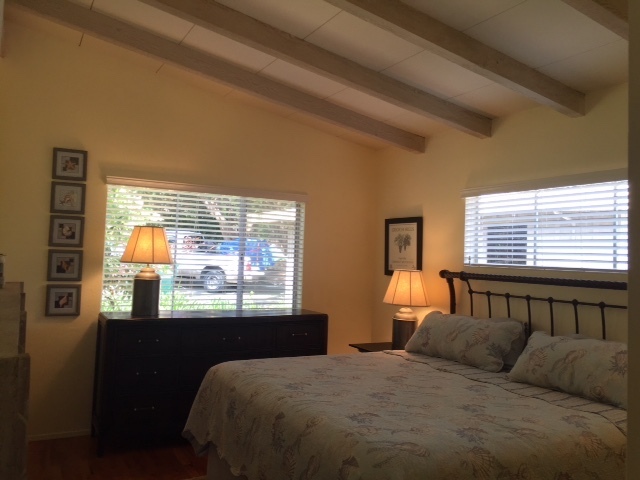 East Bedroom - 3256 Martin Rd