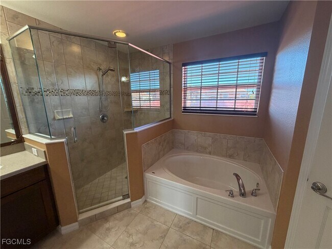 Building Photo - 16511 Whispering Trace Ct