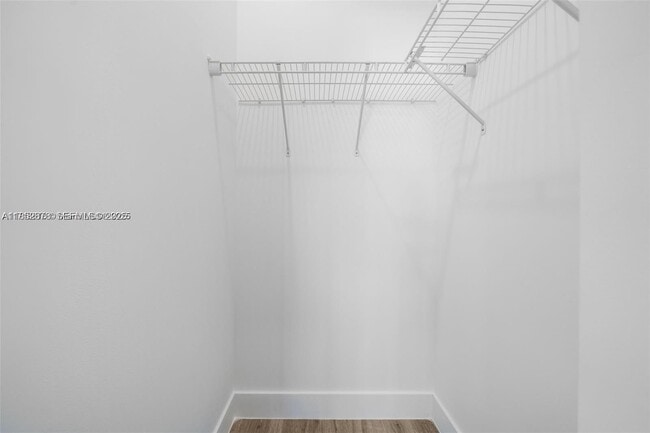 Building Photo - 1280 N Flagler Ave