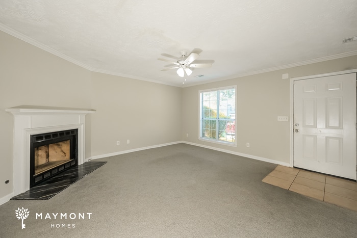 Building Photo - 5713 Wells Cir