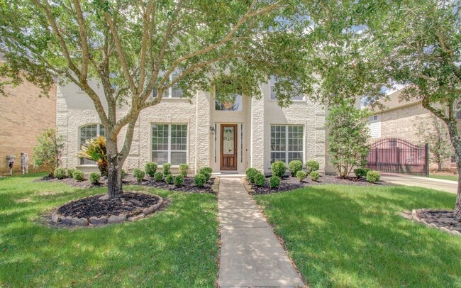 Building Photo - 1510 Lake Grayson Dr