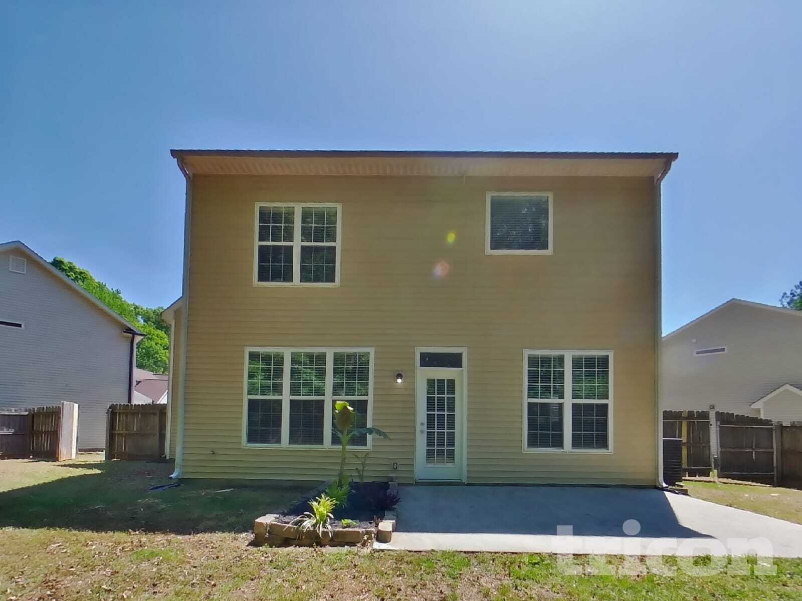 Building Photo - 4035 Far West Dr