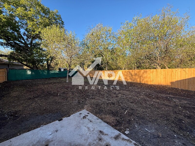 Building Photo - 8350 Hastings