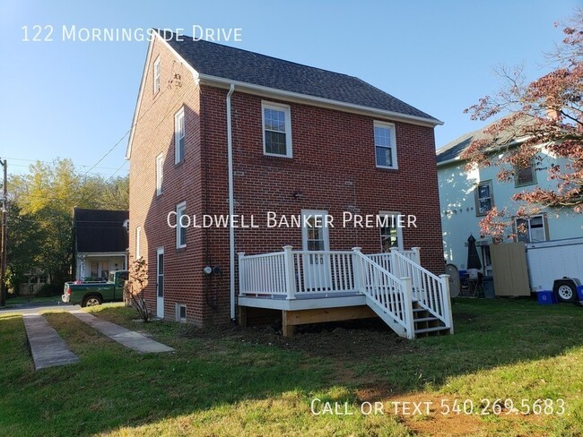 Building Photo - 2 Story All Brick Traditional Home in the ...