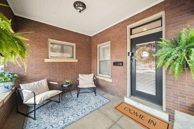 Building Photo - 503 S 3rd St