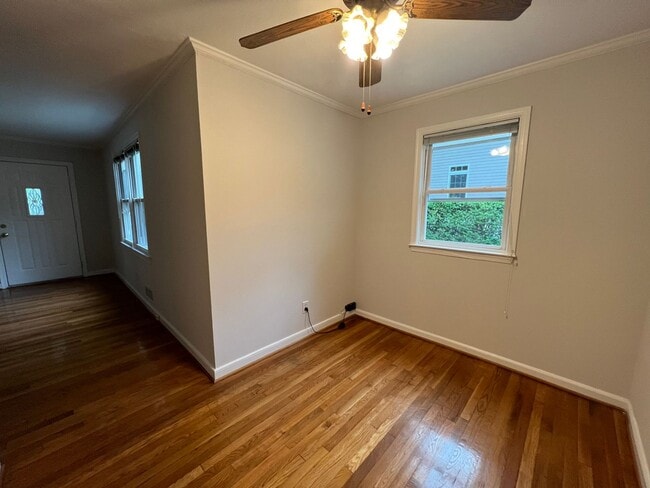 Building Photo - Delightful 1 Level 4 Bedroom Home On Exten...