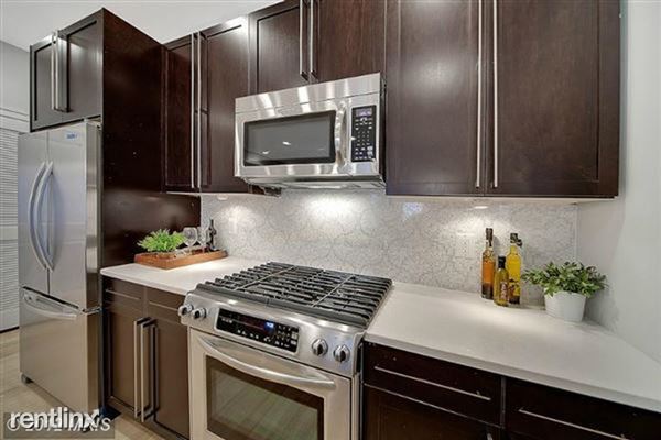 Building Photo - 2108 10th St NW