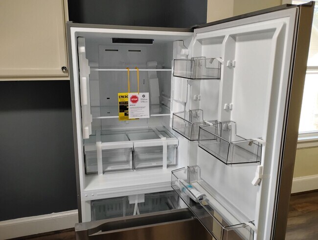 Building Photo - Maryland Ave