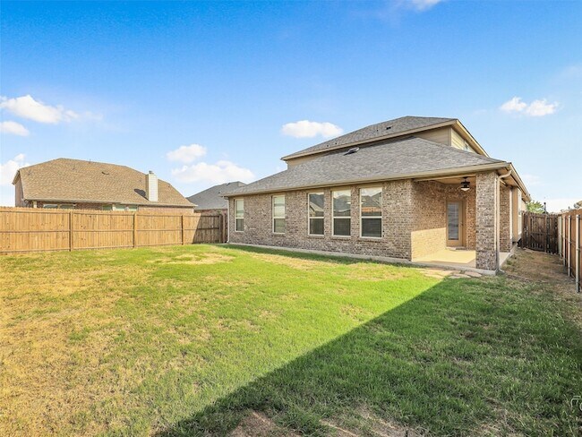 Building Photo - 11605 Champion Creek Dr