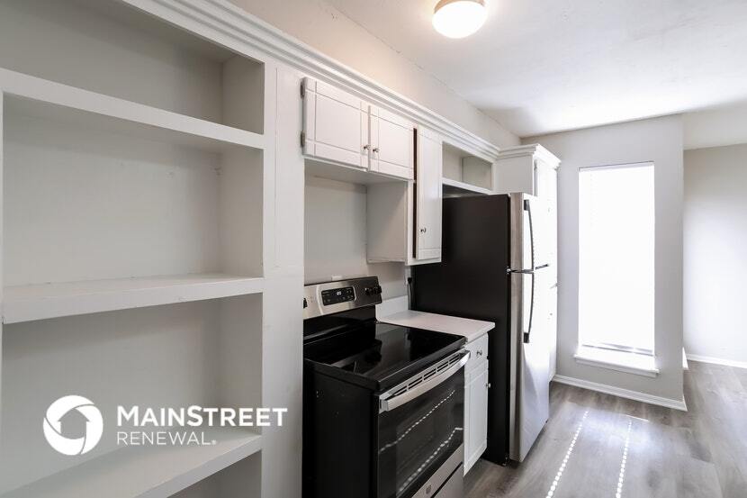 Building Photo - 3800 NW 125th St