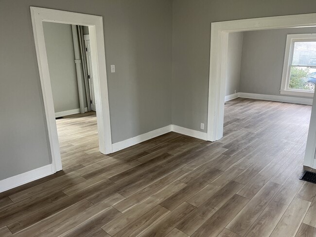 Building Photo - 1667 Warder St