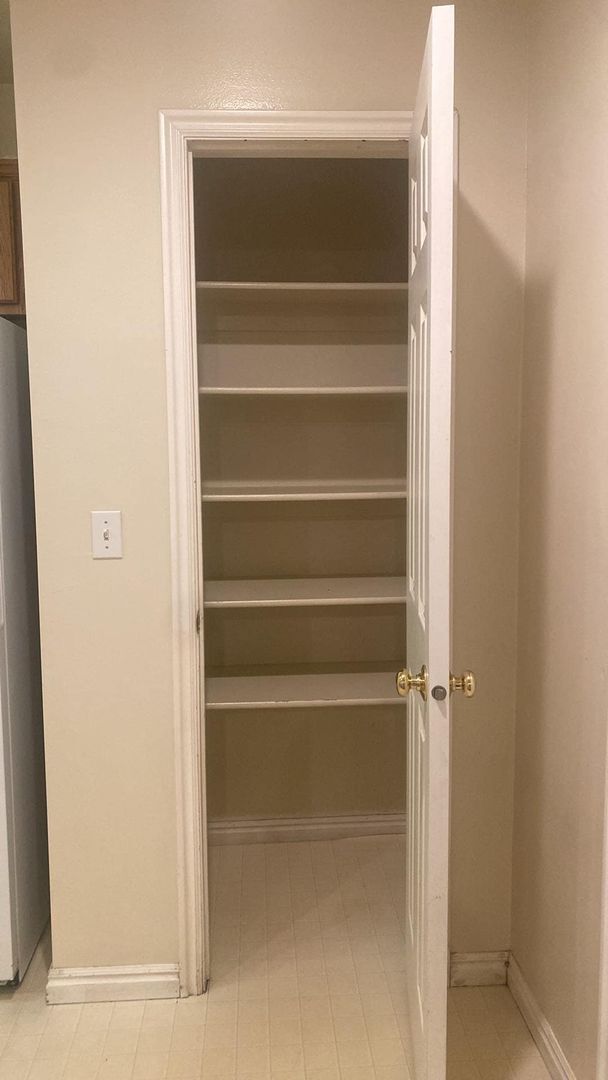 Building Photo - Great One Bedroom near Provo Rec Center, U...
