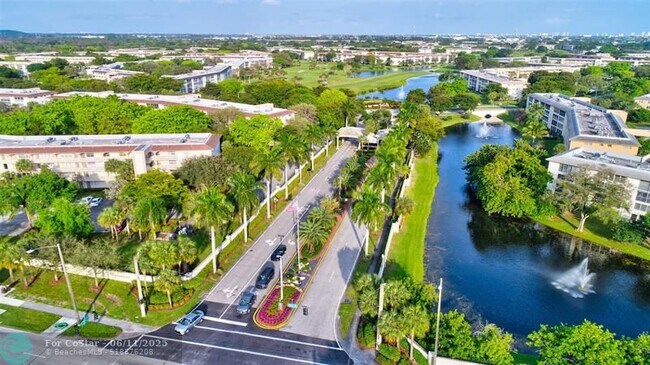 Building Photo - 3402 Bimini Ln