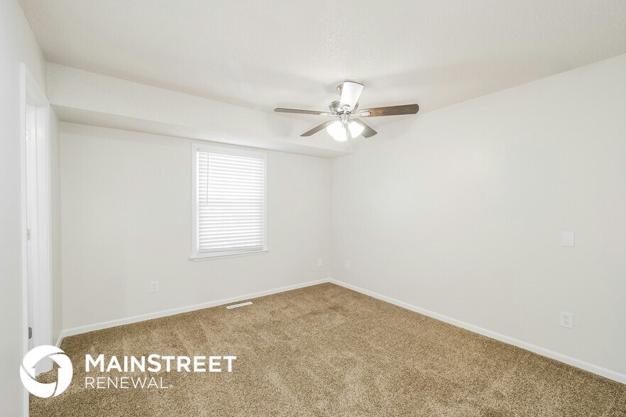 Building Photo - 11301 N Marsh Ave