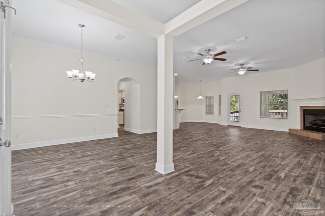 Building Photo - 5810 Red Cedar St