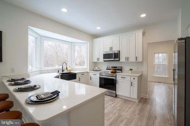 Building Photo - 8261 Tinsley Pl
