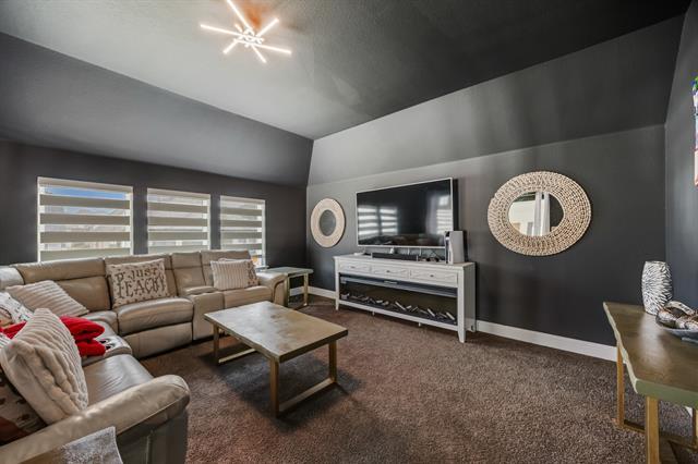 Building Photo - 1524 Buckthorn Rd