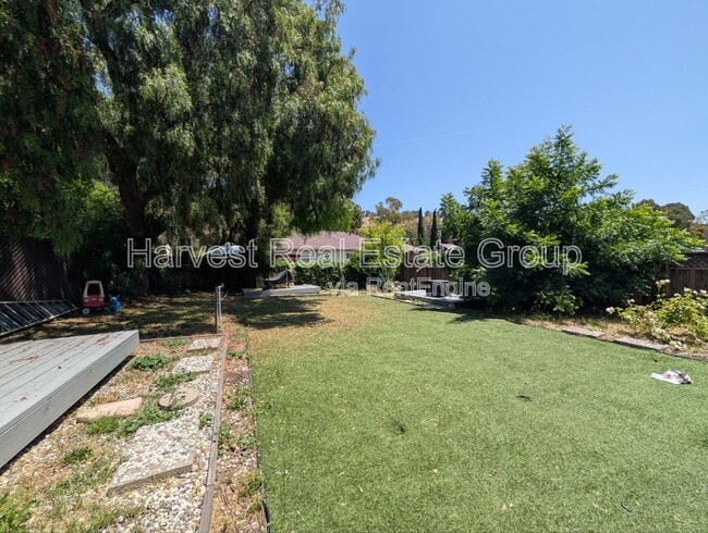 Building Photo - 14772 Midland Rd