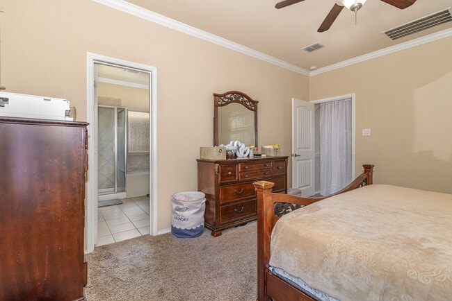 Building Photo - 613 Wounded Knee Dr